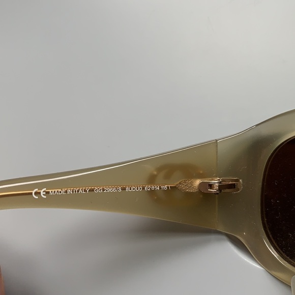 Gucci sunglasses main image 11